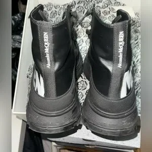 Alexander McQueen | Shoes | Black Alexander Mcqueen All  display picture 2